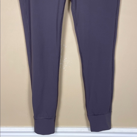 Vuori Women’s Daily Legging Purple Gray Tie Waist Athletic Gym Workout - Picture 3 of 7